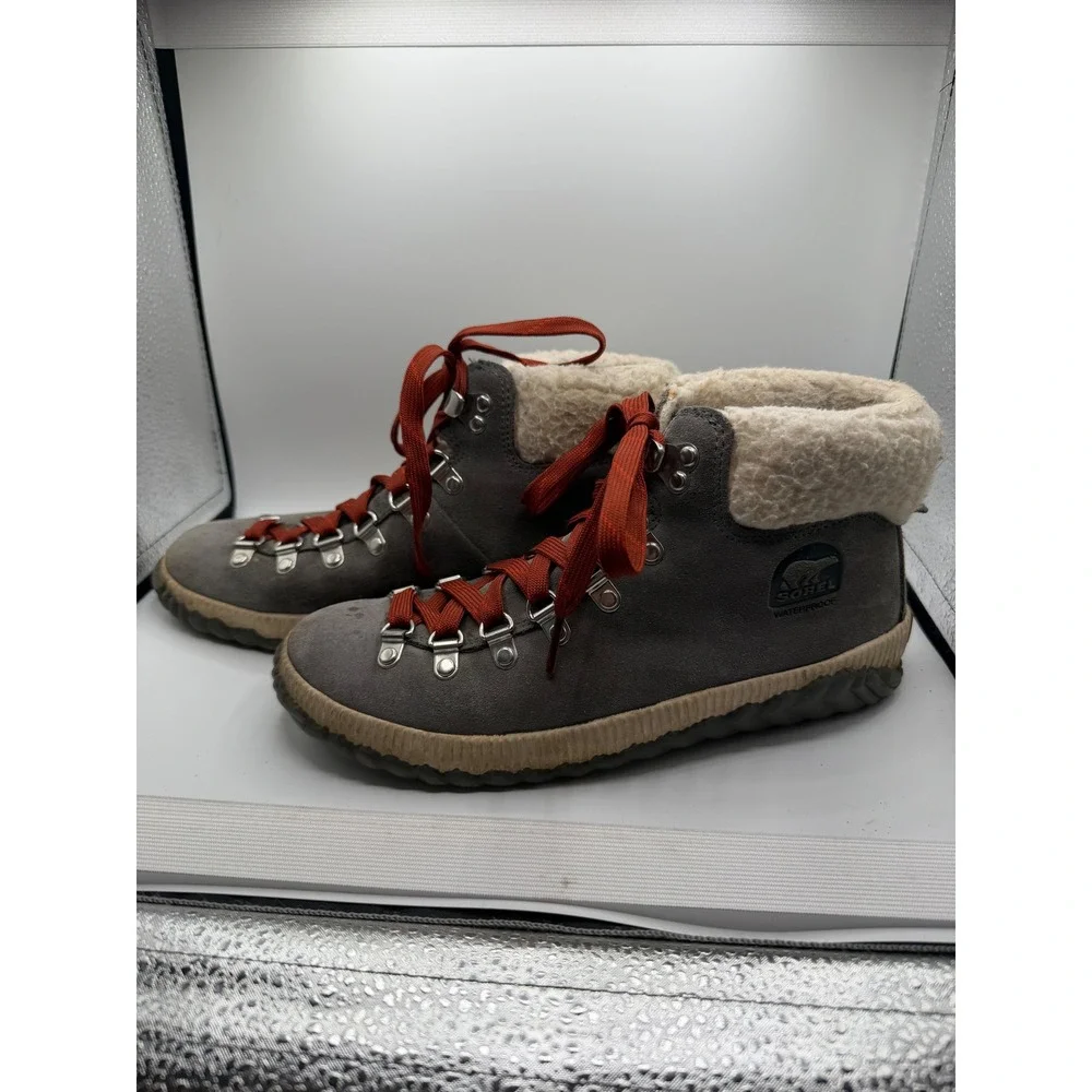 Sorel Out N About Plus Conquest Waterproof Grey Suede Boots NL3406-052 Womens 7
